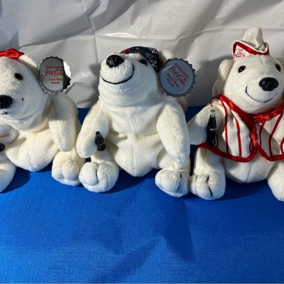 Set of Three Coca-Cola Bean Bag Plush Polar Bears 1997-1098 - Picture 1 of 11